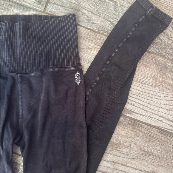 Free People Movement Leggings - Picture 5 of 11
